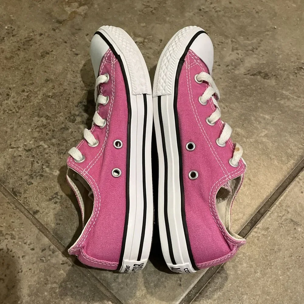 Converse All Star Pink Low Top Sneaker Shoes Unisex Youth Size 3
